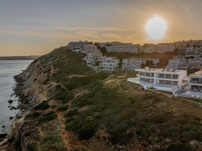 Moradia T6 para Venda em Budens Foto 9