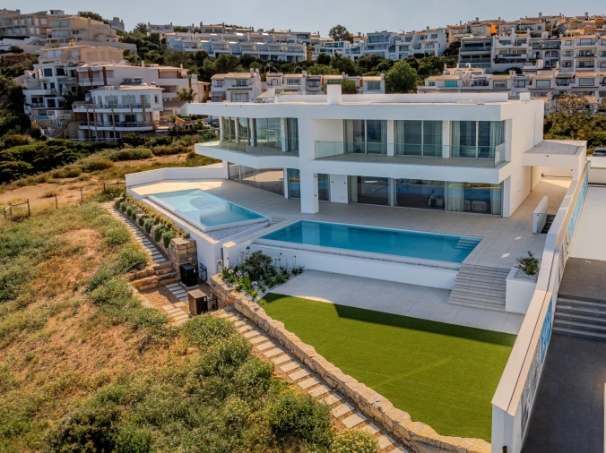 Moradia T6 para Venda em Budens Foto 4