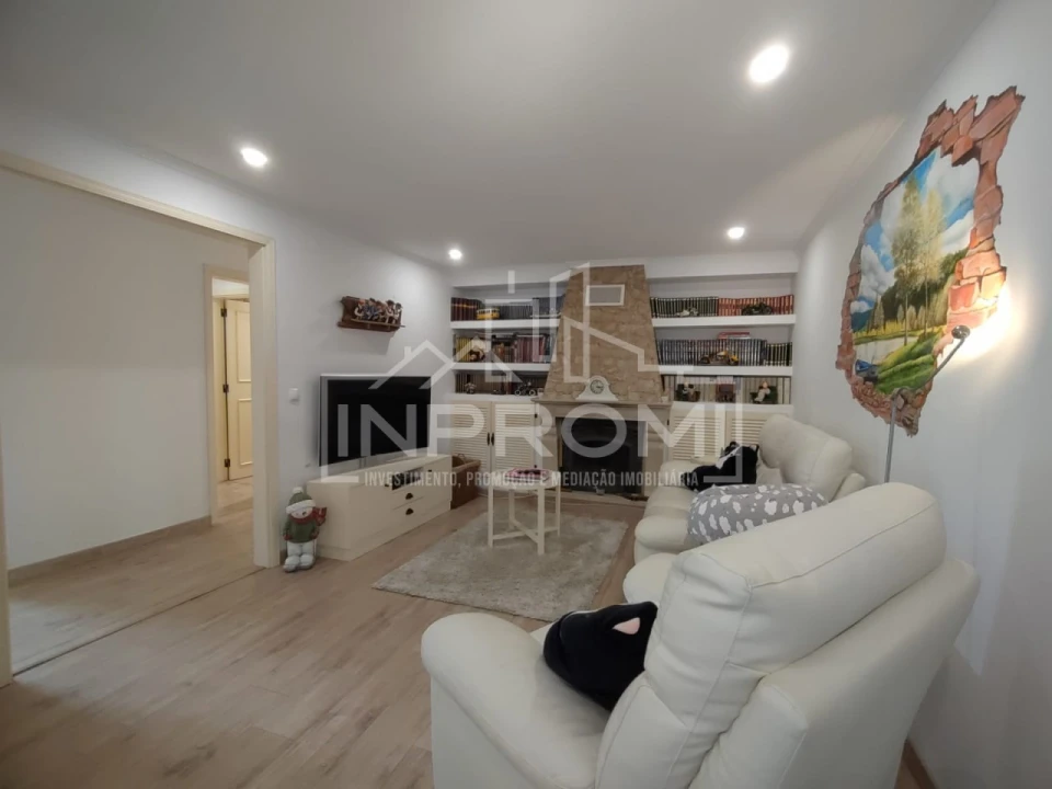 Moradia para Venda em São João das Lampas e Terrugem Foto 3