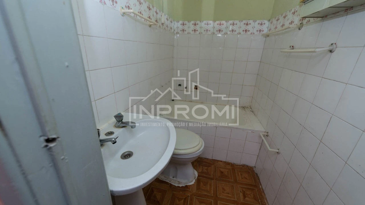 Moradia T1 para Venda em Santo Antão e São Julião do Tojal Foto 11