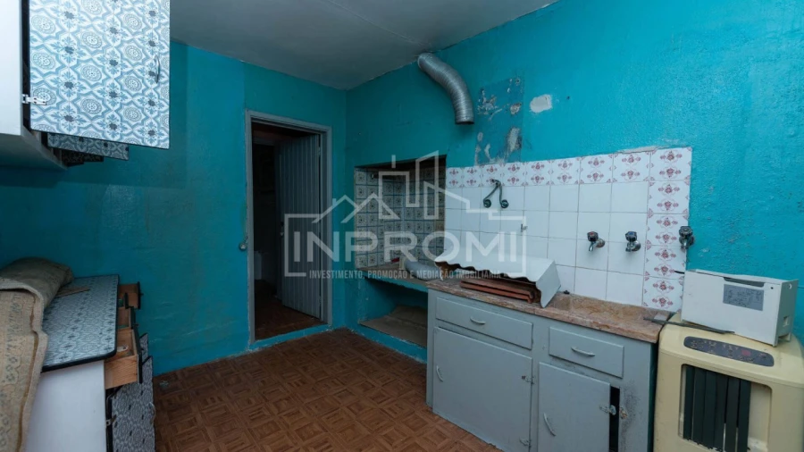 Moradia T1 para Venda em Santo Antão e São Julião do Tojal Foto 12