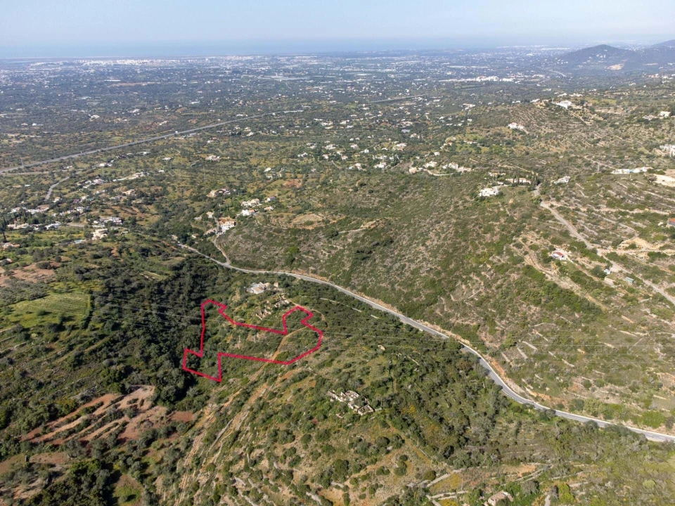 Terreno para Venda em Santa Barbara de Nexe Foto 13