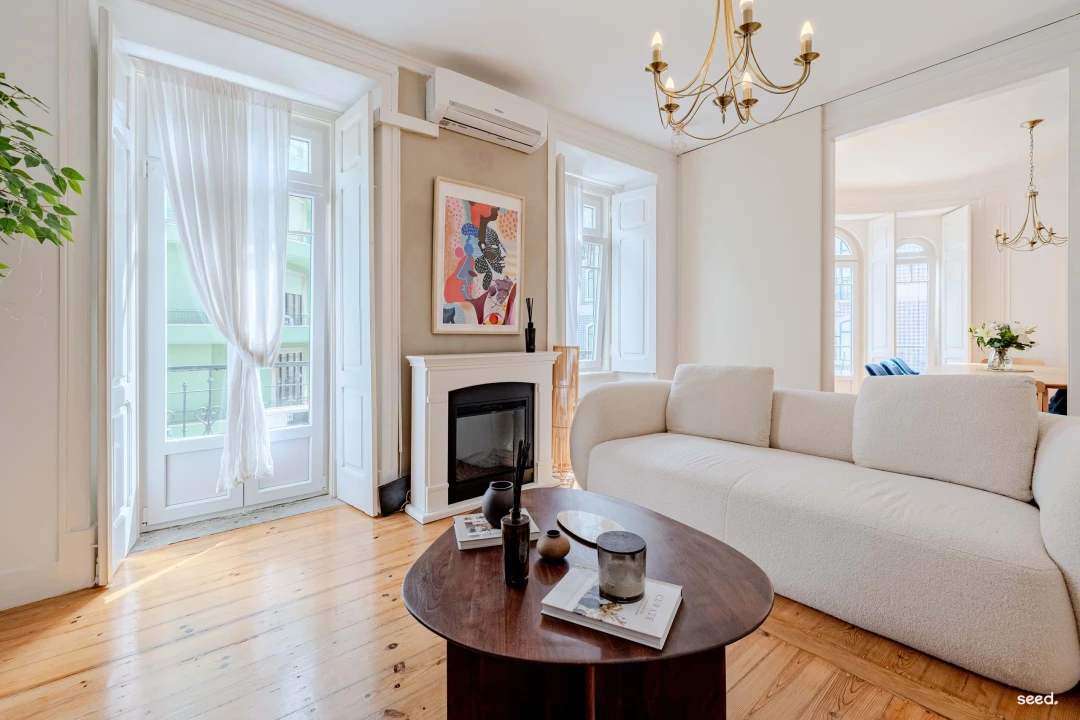 Apartamento T4 para Venda em Santo António Foto 5