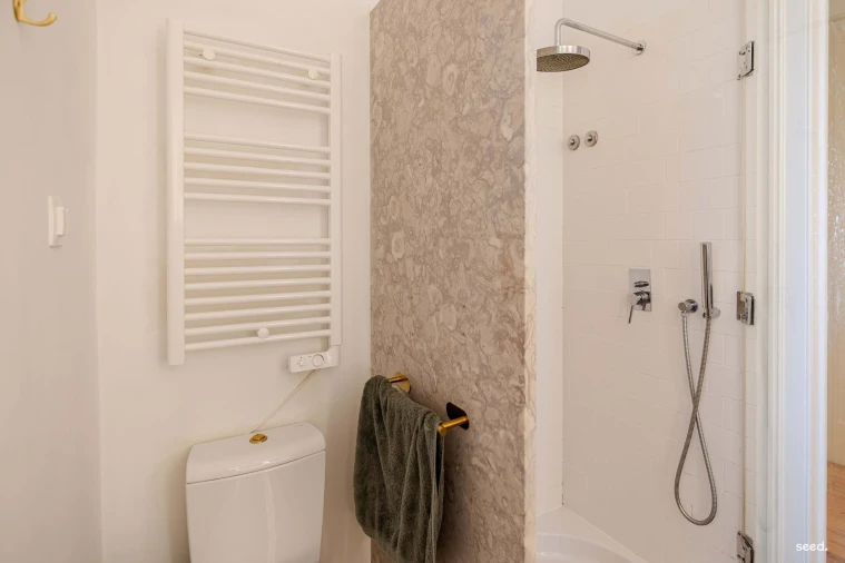 Apartamento T4 para Venda em Santo António Foto 26