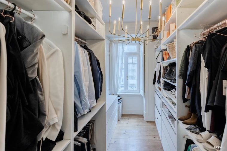 Apartamento T4 para Venda em Santo António Foto 21