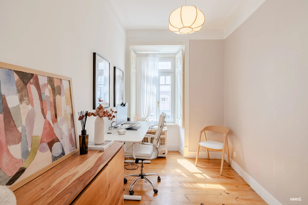 Apartamento T4 para Venda em Santo António Foto 7