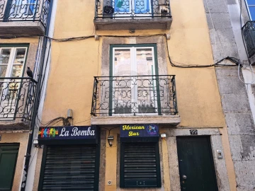 Apartamento T1 para Arrendamento em Misericórdia