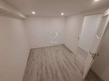 Apartamento T1 para Arrendamento em Misericórdia