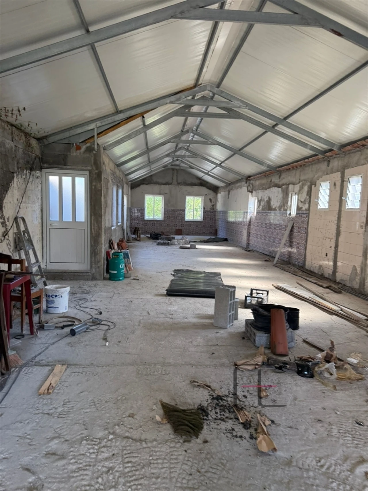 Prédio para Venda em Rio Tinto Foto 21