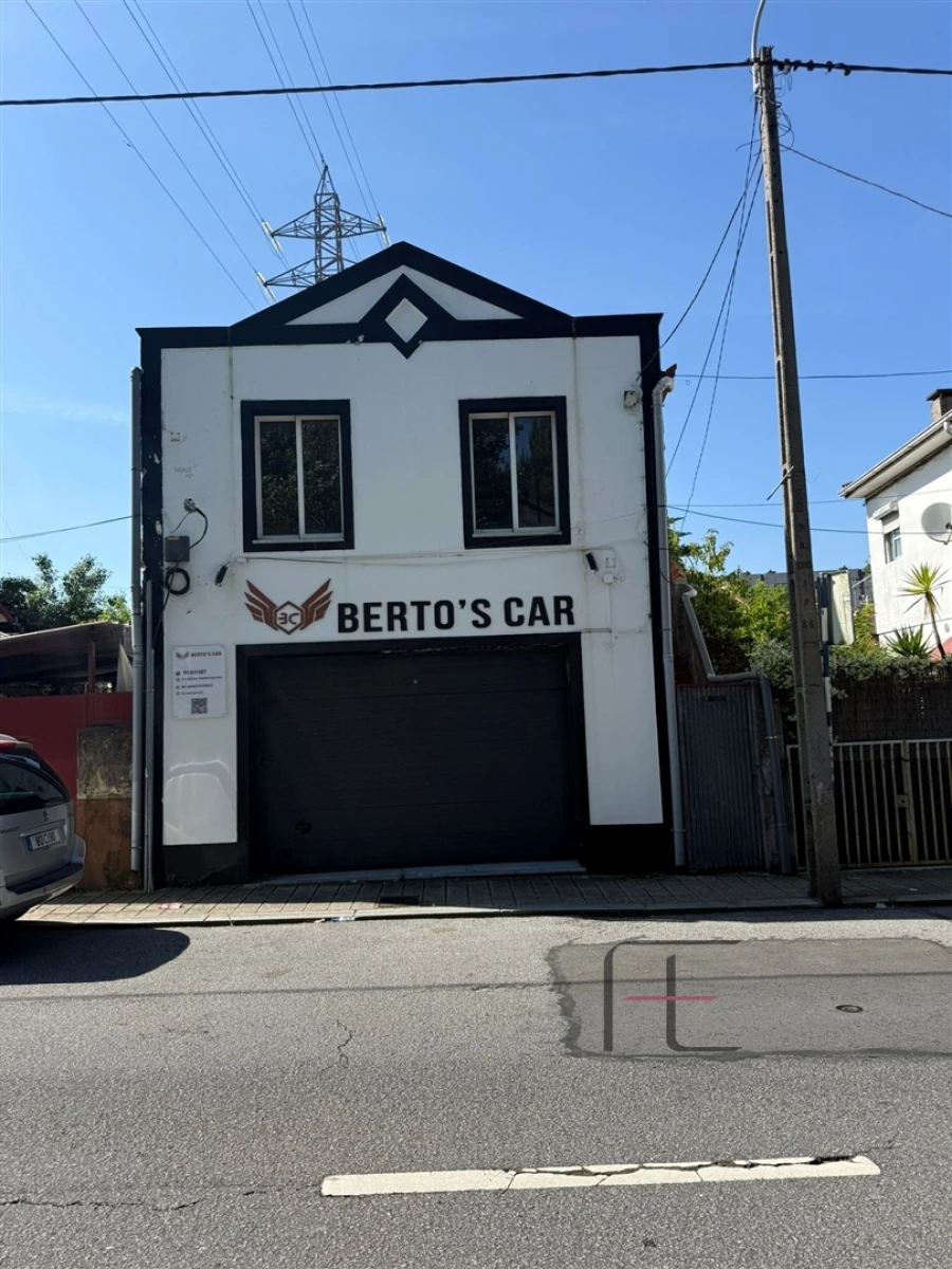 Prédio para Venda em Rio Tinto