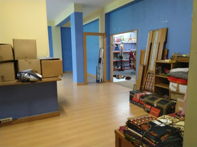 Loja para Venda em São Mamede de Infesta e Senhora da Hora Foto 12