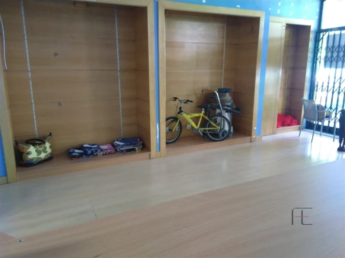 Loja para Venda em São Mamede de Infesta e Senhora da Hora Foto 24