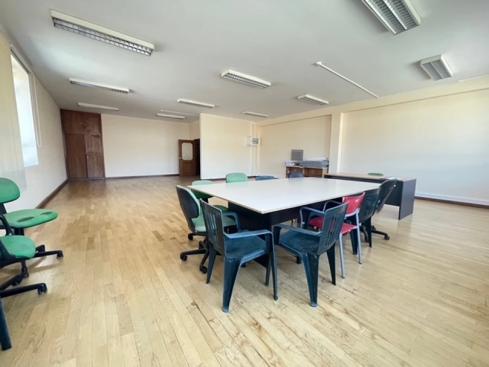 Escritório para Arrendamento em Pedroso e Seixezelo Foto 20