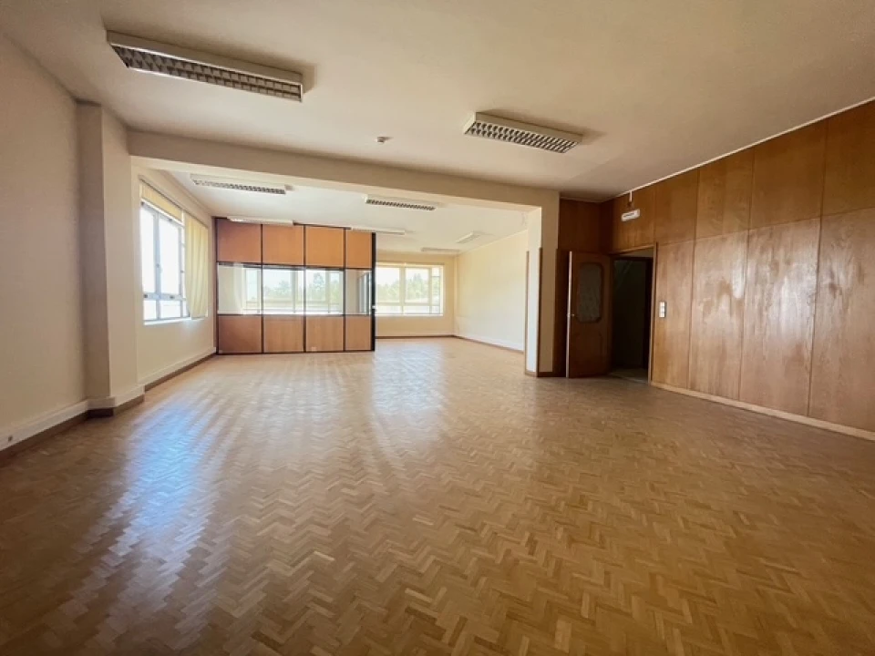 Escritório para Arrendamento em Pedroso e Seixezelo Foto 35