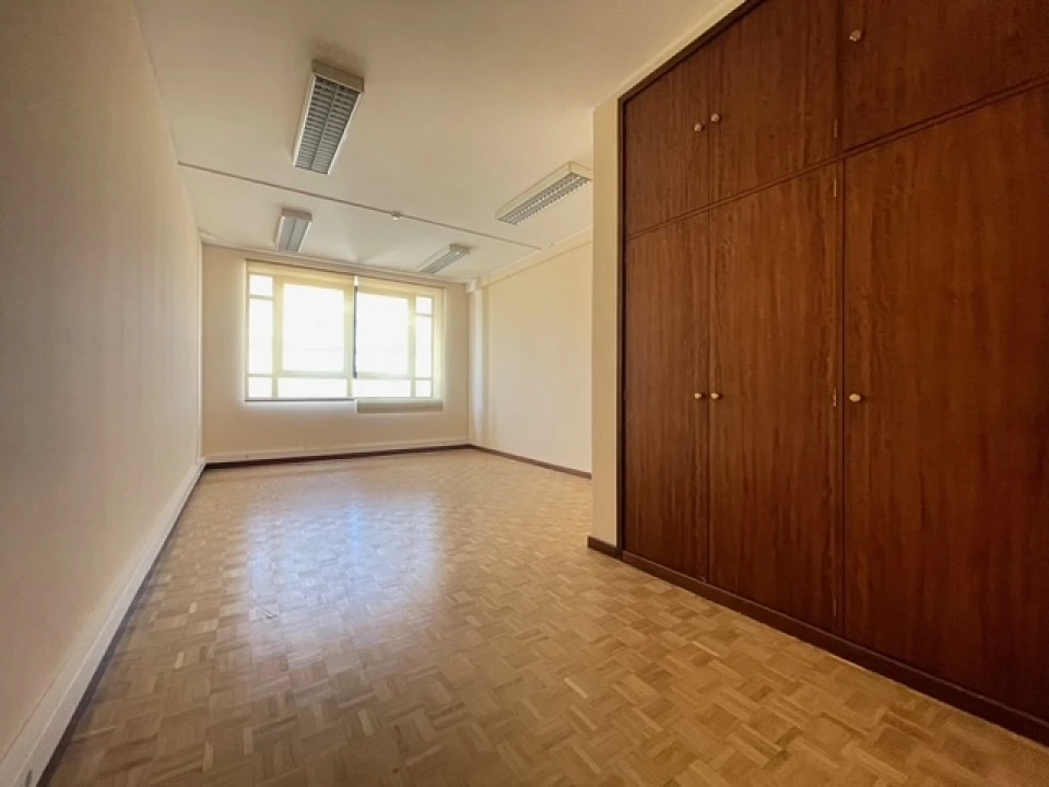 Escritório para Arrendamento em Pedroso e Seixezelo Foto 5