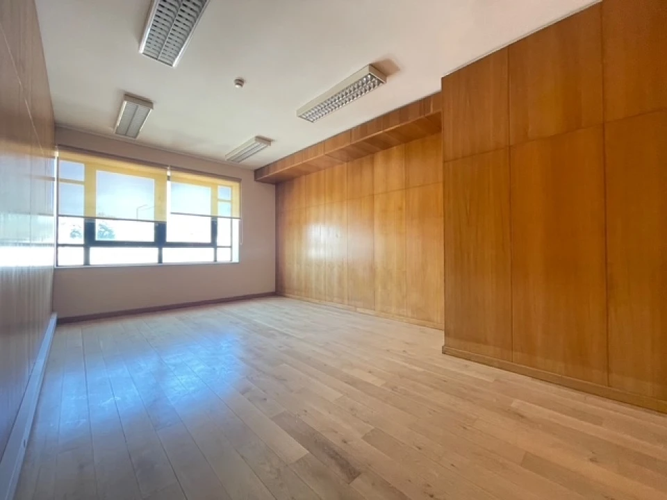 Escritório para Arrendamento em Pedroso e Seixezelo Foto 51