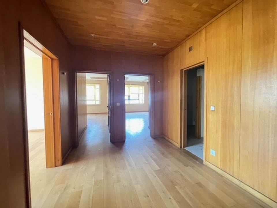 Escritório para Arrendamento em Pedroso e Seixezelo Foto 50