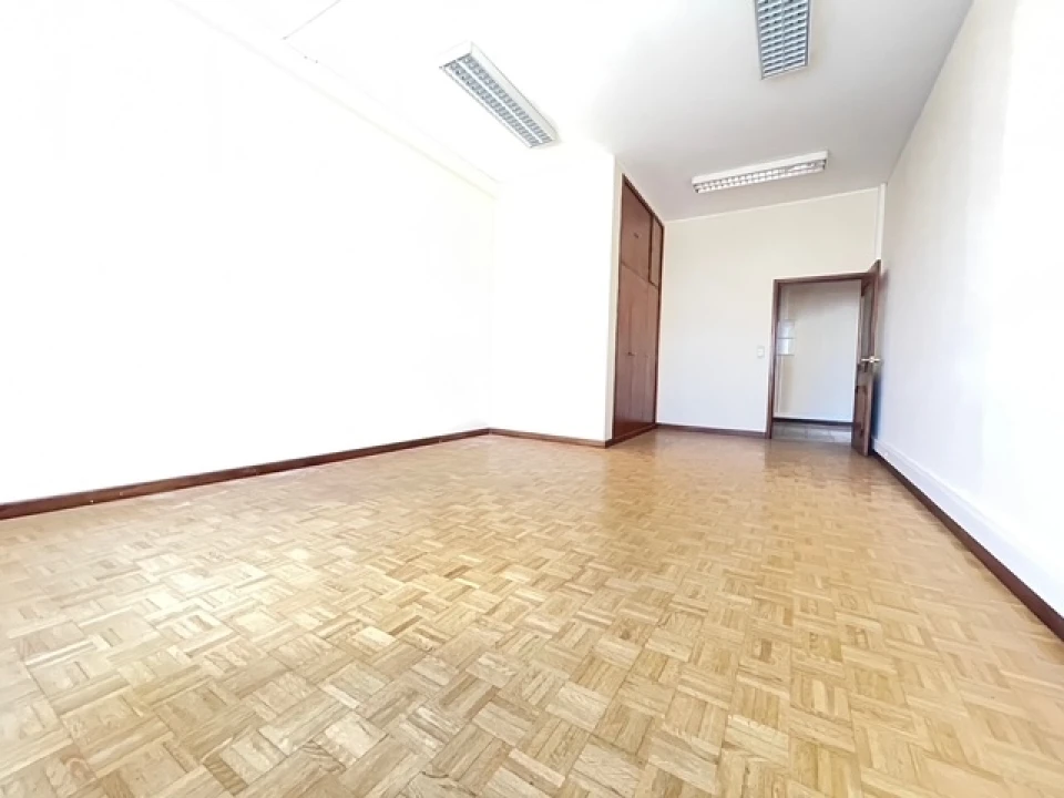 Escritório para Arrendamento em Pedroso e Seixezelo Foto 6