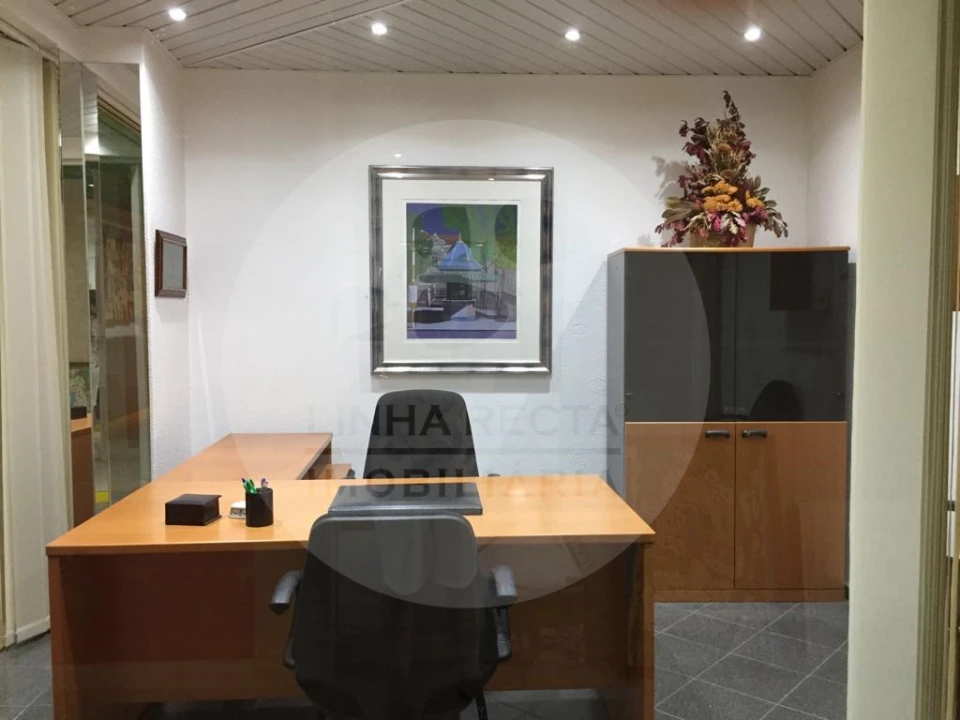 Loja para Arrendamento em União das Freguesias de Setúbal Foto 1