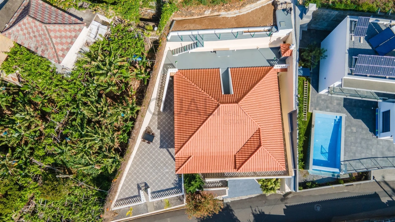 Moradia T3 para Venda em Ponta do Sol Foto 25