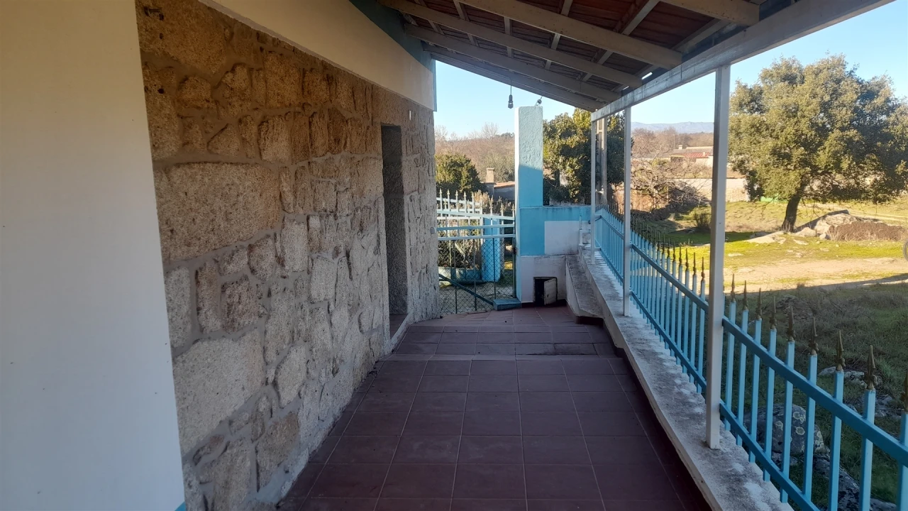 Quinta T0 para Venda em Escalos de Baixo e Mata Foto 10