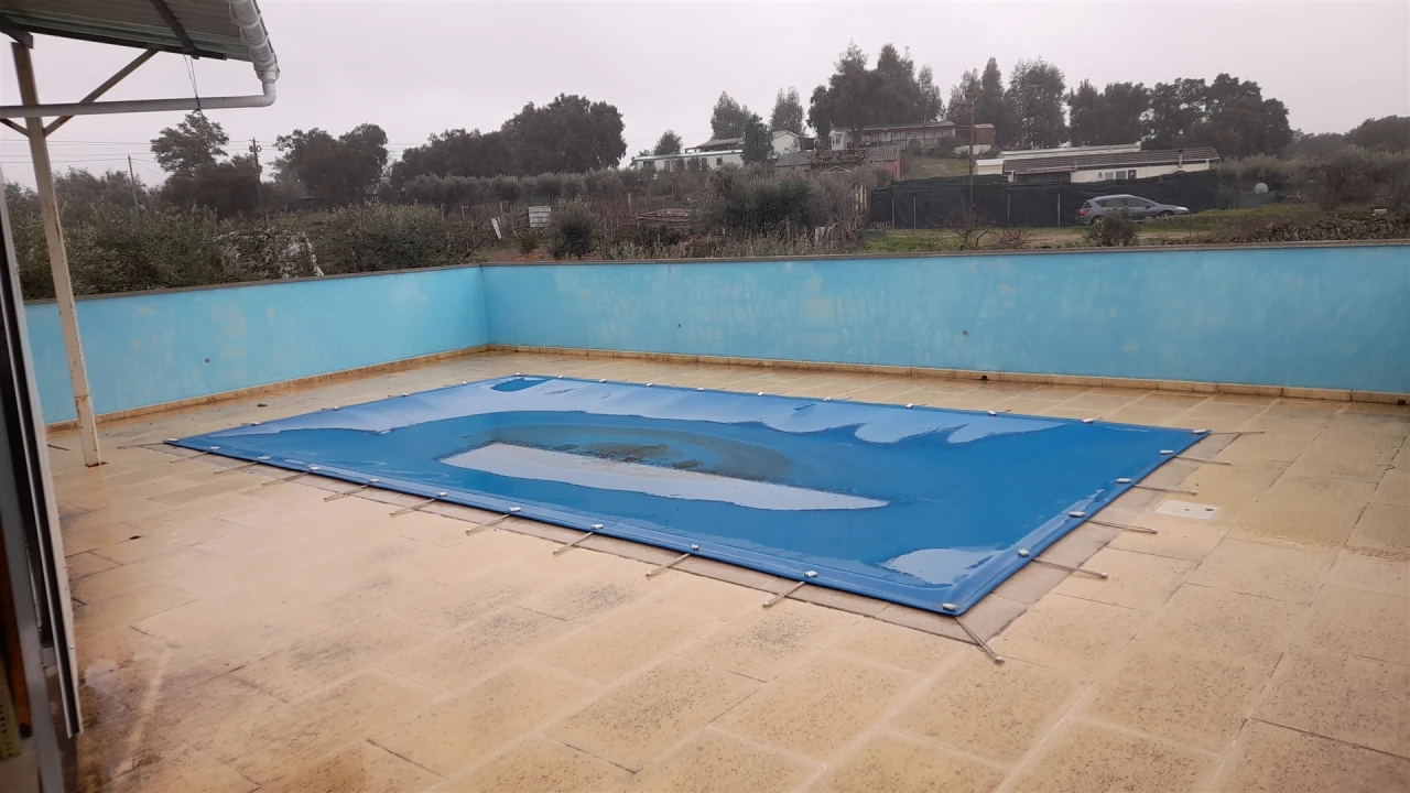 Quinta T0 para Venda em Escalos de Baixo e Mata Foto 3