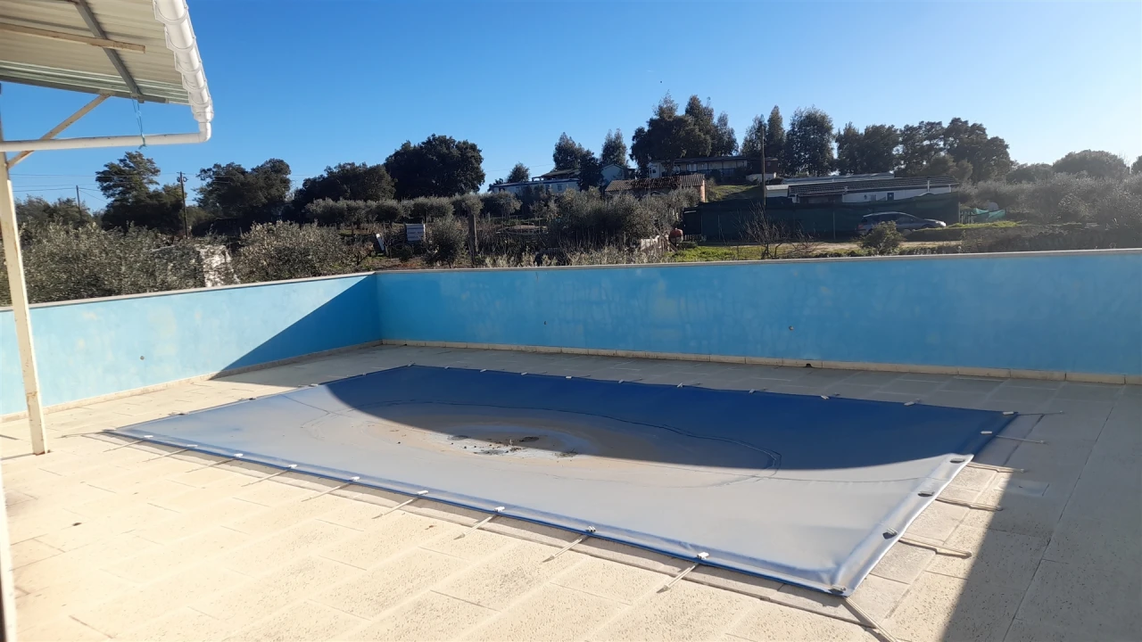 Quinta T0 para Venda em Escalos de Baixo e Mata Foto 38