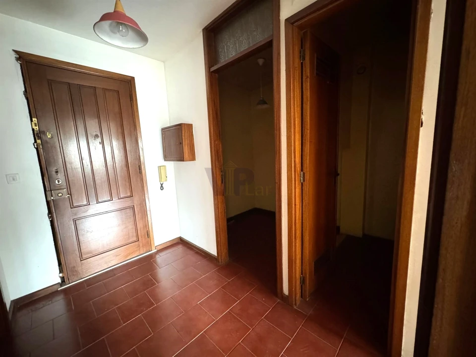 Apartamento T2 para Venda em Lordelo do Ouro e Massarelos Foto 5