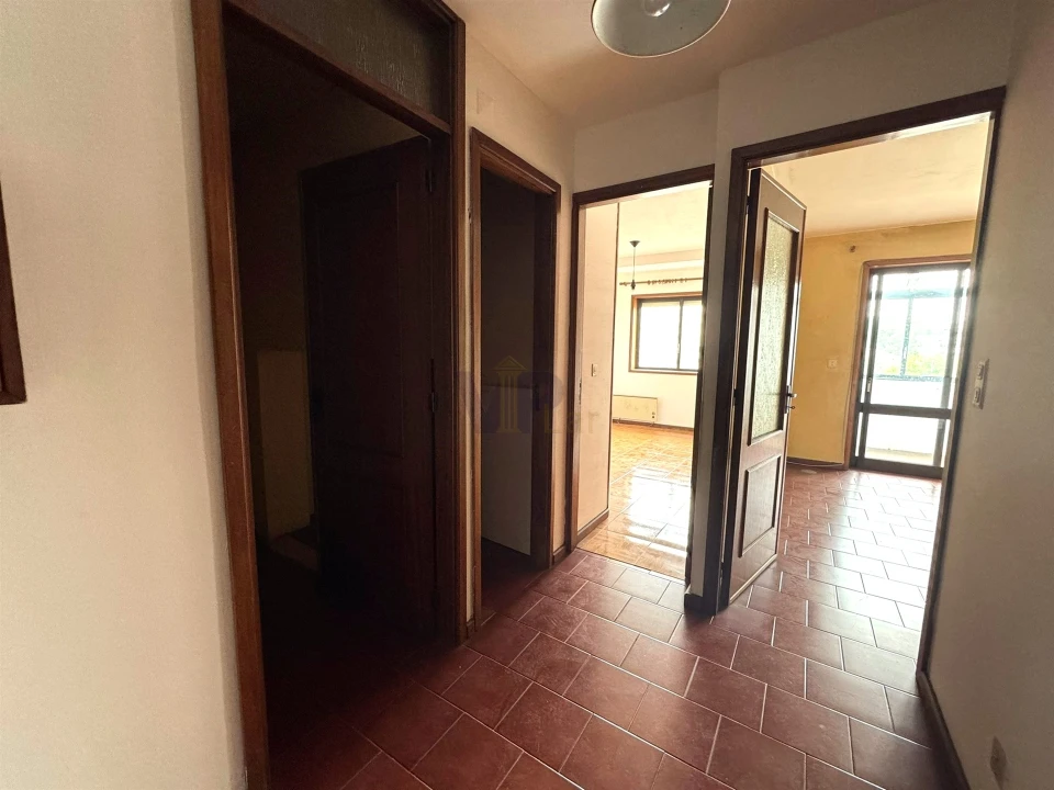 Apartamento T2 para Venda em Lordelo do Ouro e Massarelos Foto 6