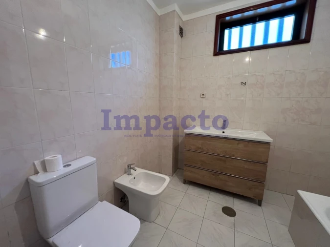 Apartamento T3 para Venda em São João da Madeira Foto 20