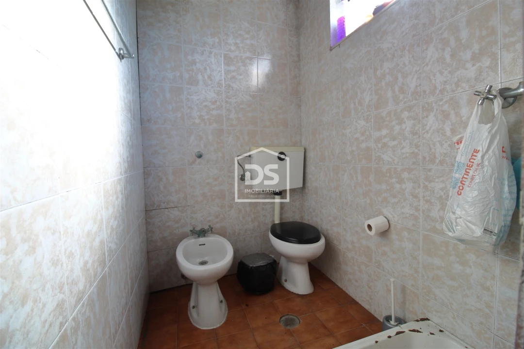 Armazém para Venda em Lustosa e Barrosas (Santo Estêvão) Foto 10