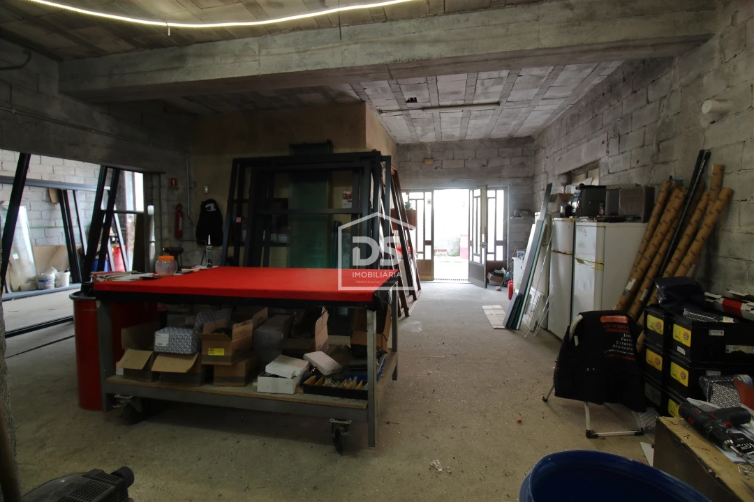 Armazém para Venda em Lustosa e Barrosas (Santo Estêvão) Foto 12