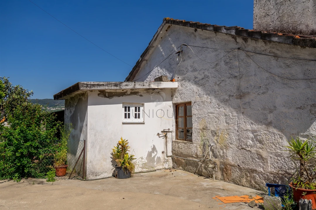 Moradia T8 para Venda em Fornos Foto 52