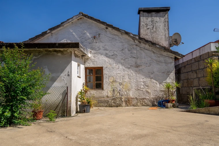 Moradia T8 para Venda em Fornos Foto 54