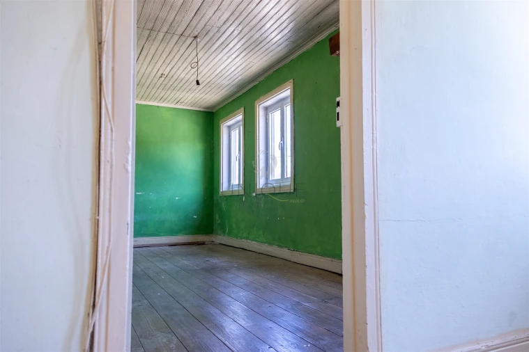 Moradia T8 para Venda em Fornos Foto 18