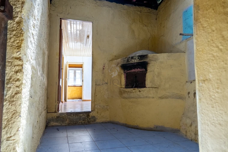 Moradia T8 para Venda em Fornos Foto 31