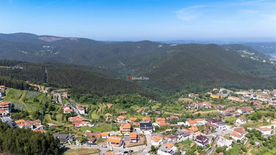 Moradia T3 para Venda em Raiva, Pedorido e Paraíso Foto 45