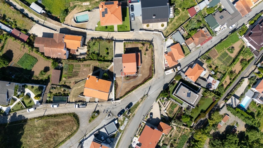 Moradia T3 para Venda em Raiva, Pedorido e Paraíso Foto 53