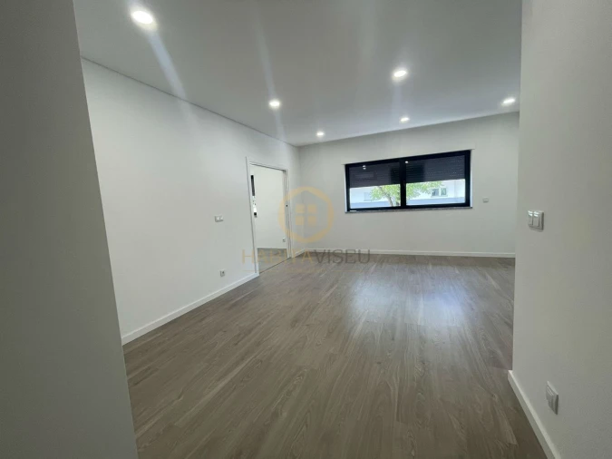 Apartamento T2 para Arrendamento em Ranhados Foto 16