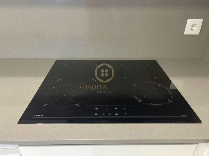 Apartamento T2 para Arrendamento em Ranhados Foto 5