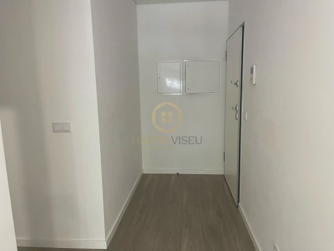 Apartamento T2 para Arrendamento em Ranhados Foto 10