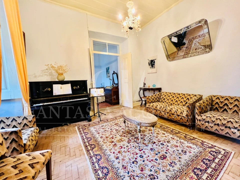 Moradia T8 para Venda em Crato e Mártires, Flor da Rosa e Vale do Peso Foto 4