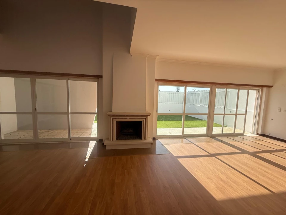 Moradia T4 para Venda em Sesimbra (Castelo) Foto 18