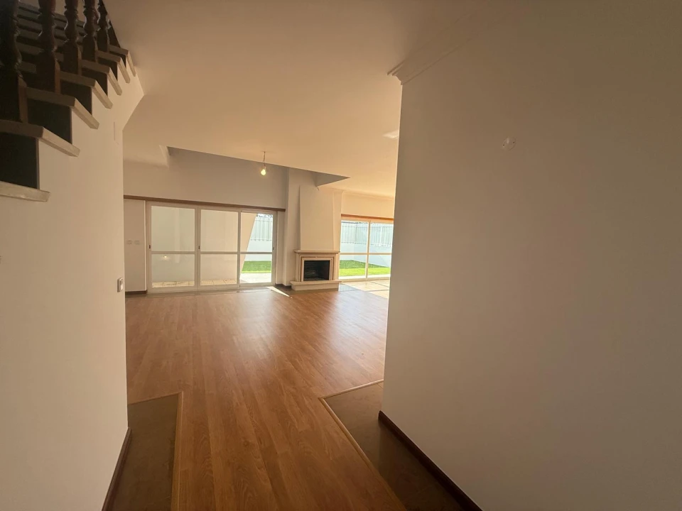 Moradia T4 para Venda em Sesimbra (Castelo) Foto 15