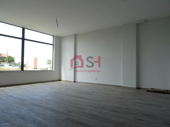 Loja para Venda em Santa Maria, São Pedro e Matacães Foto 6