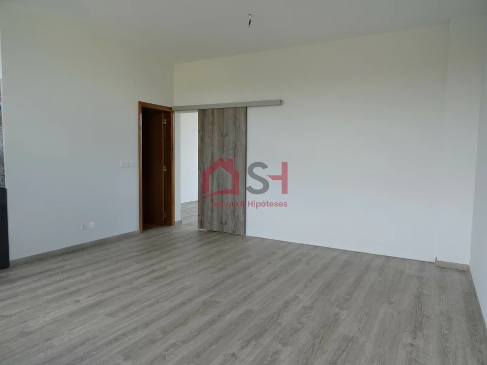 Loja para Venda em Santa Maria, São Pedro e Matacães Foto 9