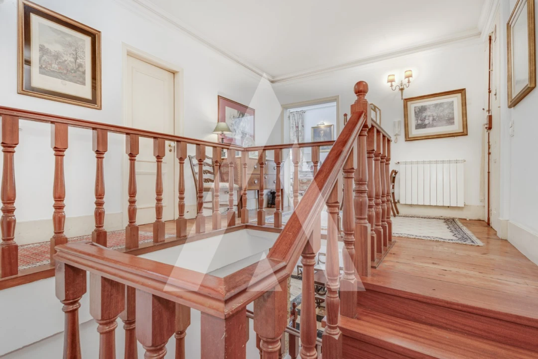 Apartamento T5 para Venda em Misericórdia Foto 16