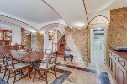 Apartamento T5 para Venda em Misericórdia