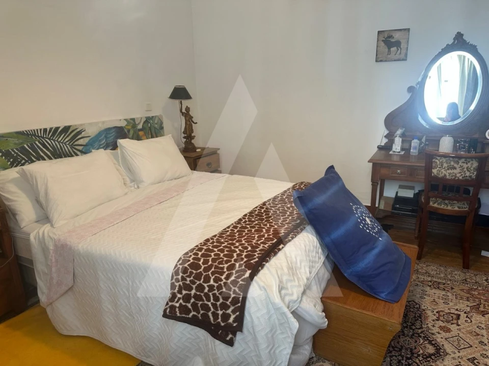 Moradia T6 para Venda em São Marcos da Serra Foto 11