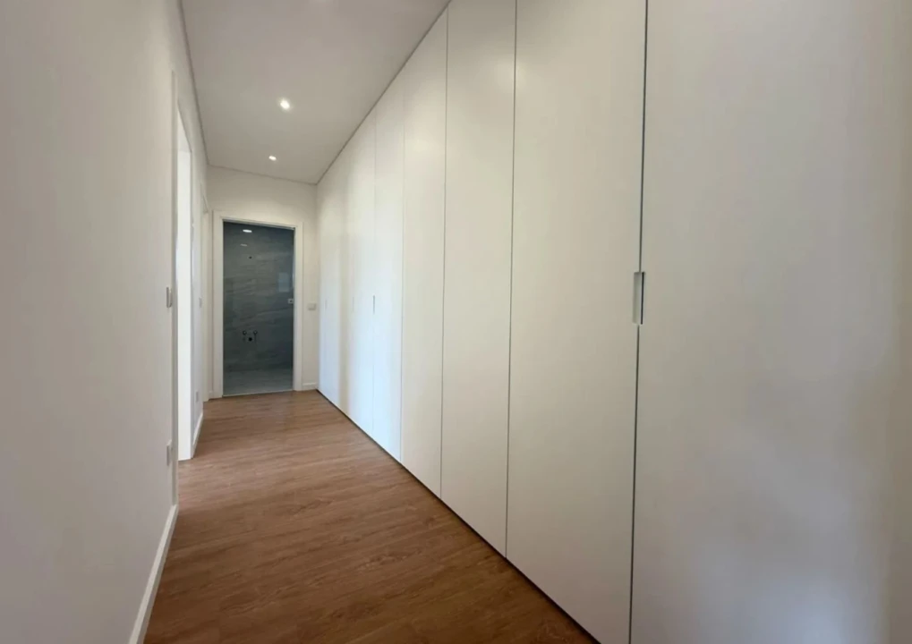 Apartamento T3 para Venda em Tavarede Foto 13